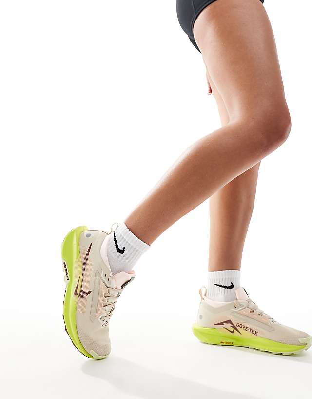 Asos Nike Running ReactX Pegasus Trail 5 GORE-TEX Trainers In White