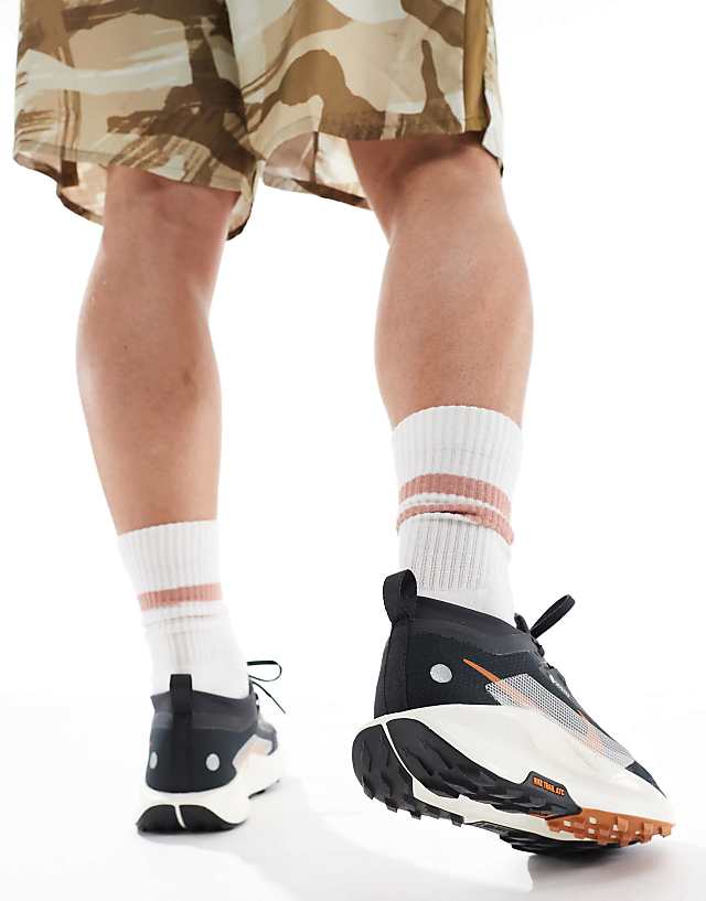 Asos Nike Running ReactX Pegasus Trail 5 Gore-TEX Trainers In Black And Orange