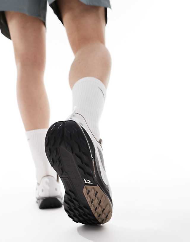 Asos Nike Running ReactX Pegasus Trail 5 Trainers In White And Black