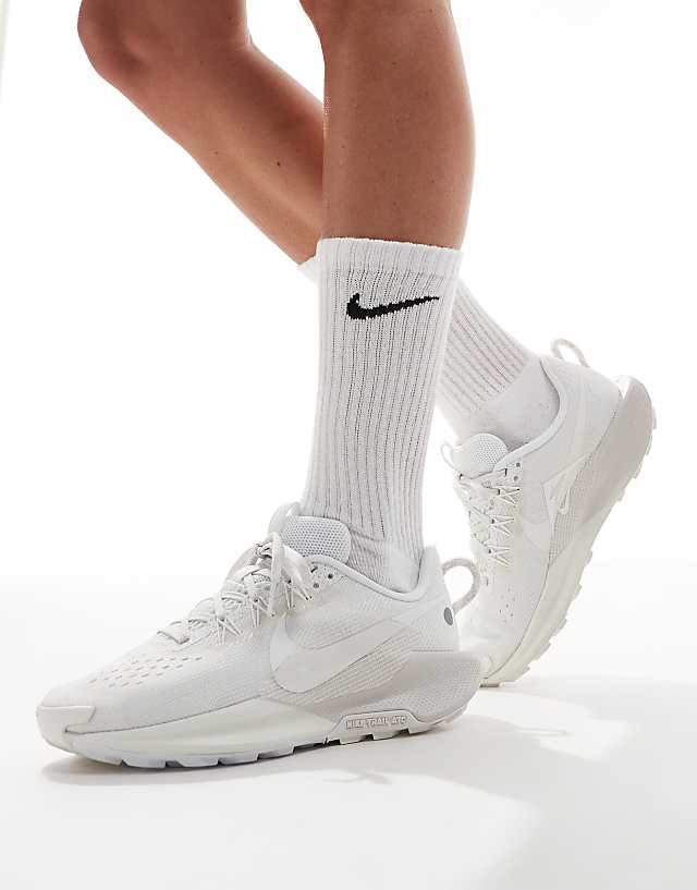 Asos Nike Running ReactX Pegasus Trail 5 Trainers In White