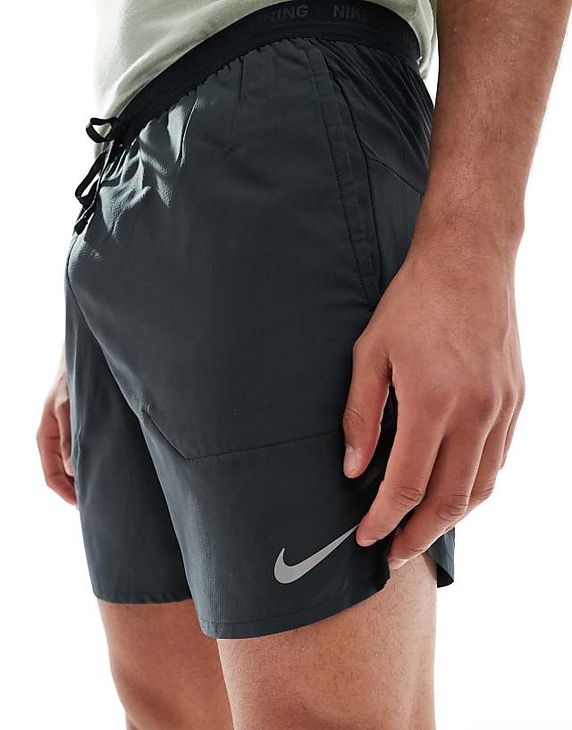Asos Nike Running Stride Dri-FIT 7 Inch Shorts In Black