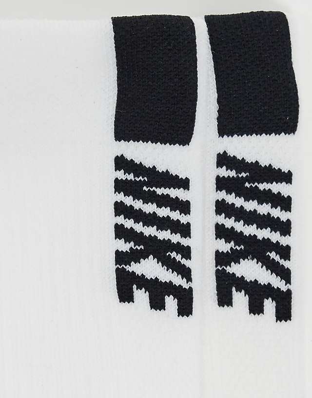 Asos Nike Running Unisex 2 Pack Multiplier Socks In White And Black