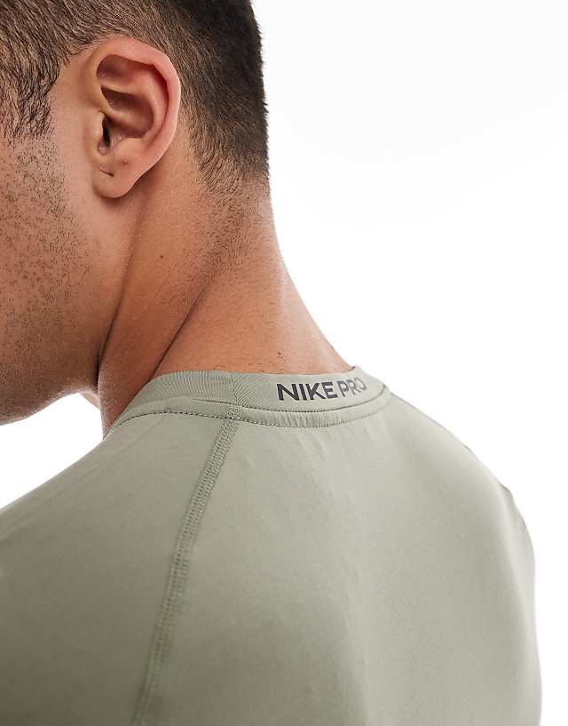 Asos Nike Training Dri-FIT Muscle Fit T-shirt In Khaki