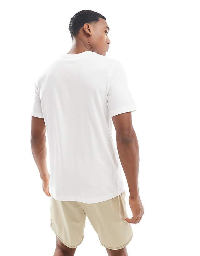 Asos Nike Training Oval Swoosh Graphic T-shirt In White