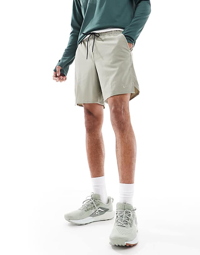 Asos Nike Training Unlimited Dri-FIT Woven 7 Inch Shorts In Light Green