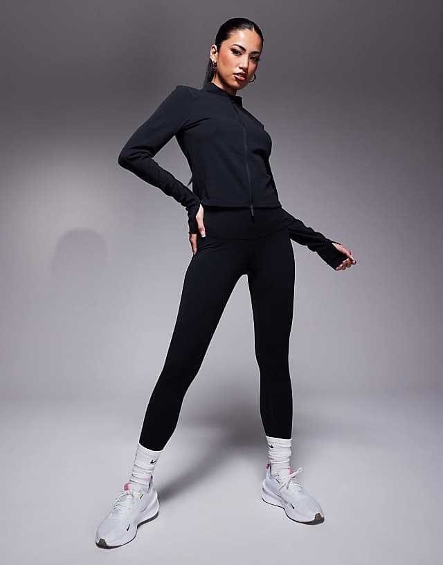 Asos Nike Training Zenvy Dri-FIT Soft Touch Full Zip Long Sleeved Top In Black