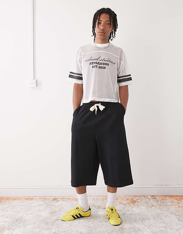 Asos Reclaimed Vintage Airtex Boxy Cropped Tee With Graphic Print In White
