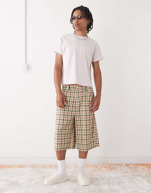 Asos Reclaimed Vintage Boxy Crop T-shirt With Back Graphic In Pink