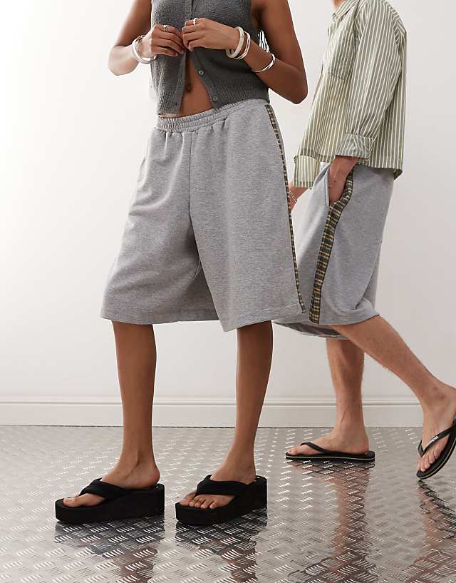 Asos Reclaimed Vintage Unisex Jersey Short With Check Side Detail In Grey Marl