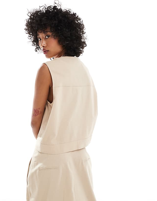 Asos Reclaimed Vintage Unisex Linen Look Tailored Waistcoat In Stone