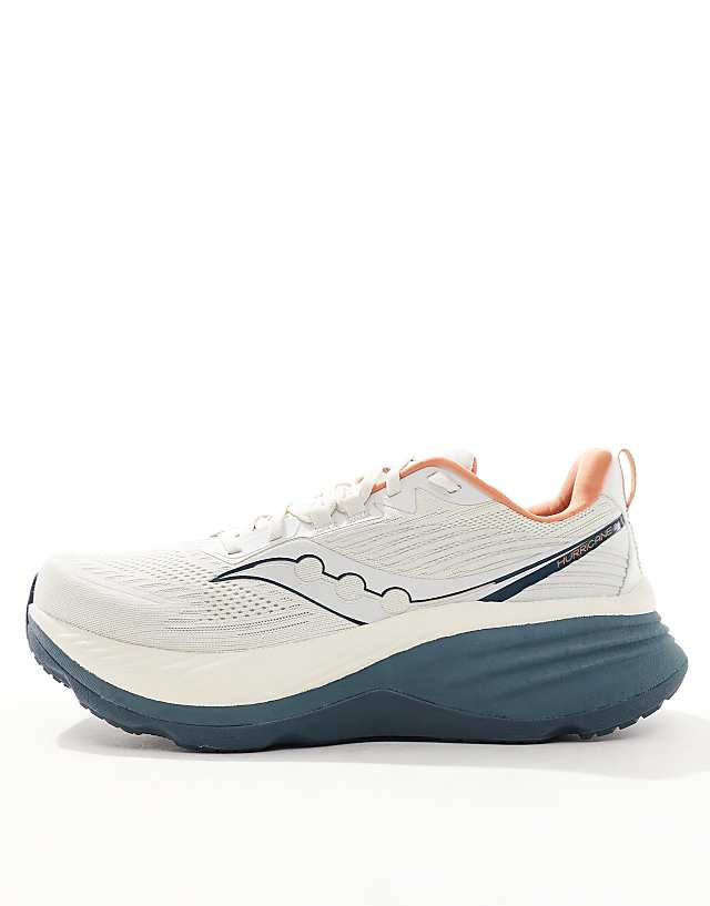 Asos Saucony Hurricane 24 Running Trainers In Vanilla And Dusk