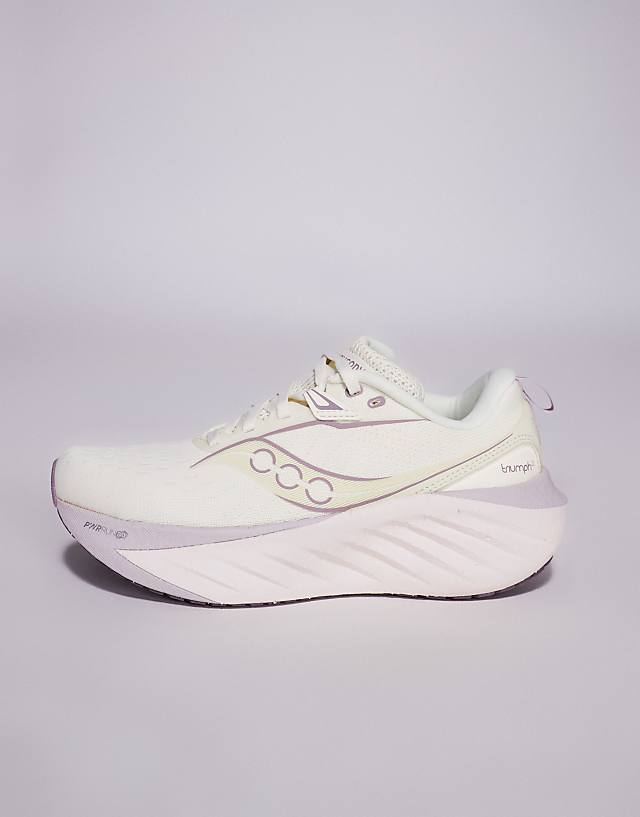 Asos Saucony Triumph 22 Neutral Cushioning Trainers In Vanilla