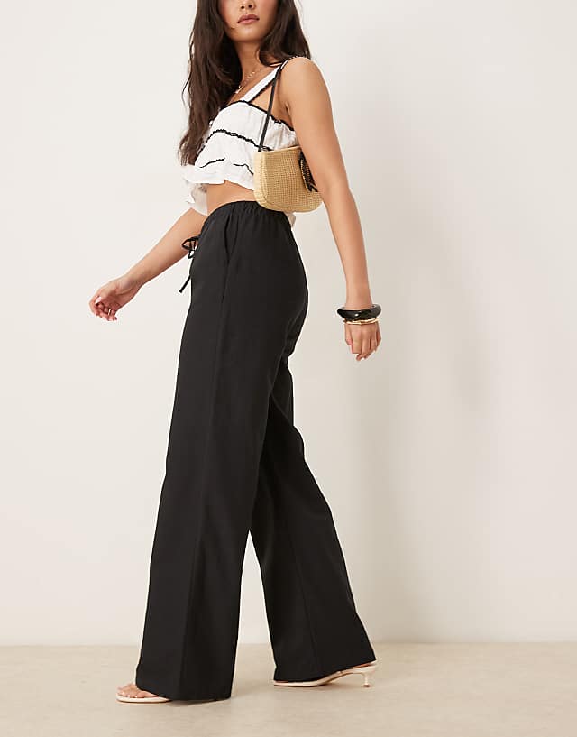 Asos Stradivarius Linen Blend Drawstring Trousers In Black