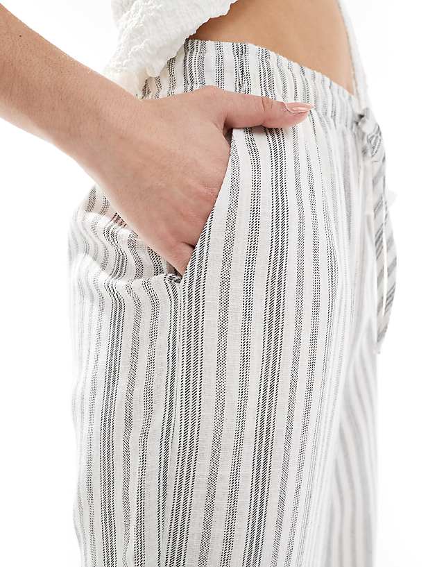 Asos Stradivarius Linen Look Pull On Crinkle Trouser In Stripe