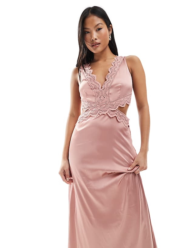 Asos TFNC Petite Bridesmaid Satin Maxi Dress With Scalloped Lace Detail In Dusky Pink