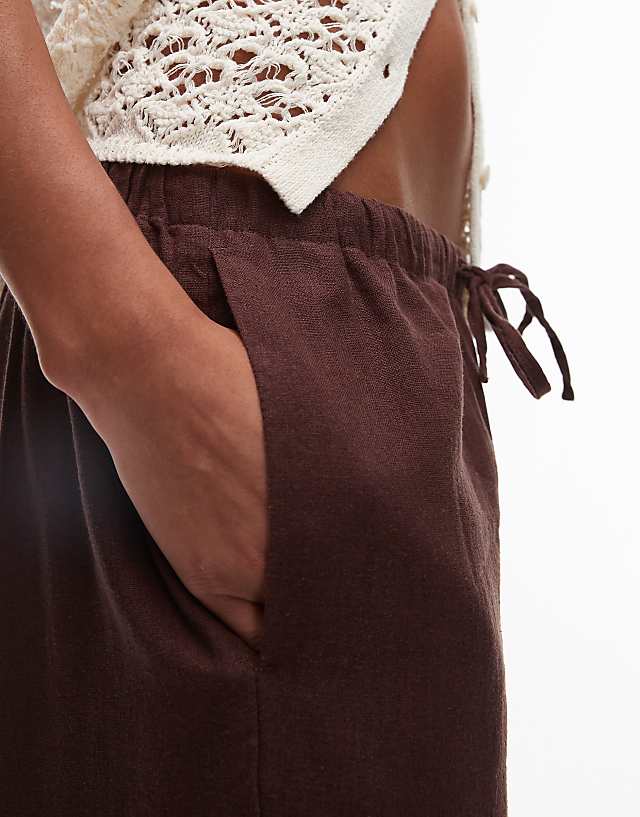 Asos Topshop Mid Rise Linen Awkward Length Trouser In Chocolate