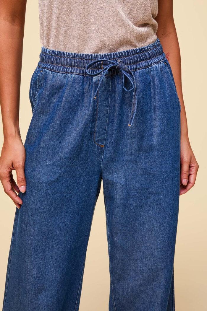 Aspiga Juliana Drawstring Trouser