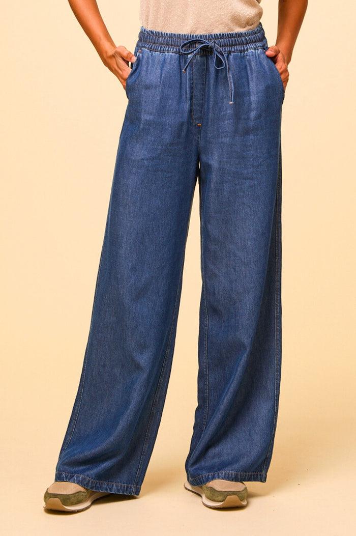 aspiga Juliana Drawstring Trouser