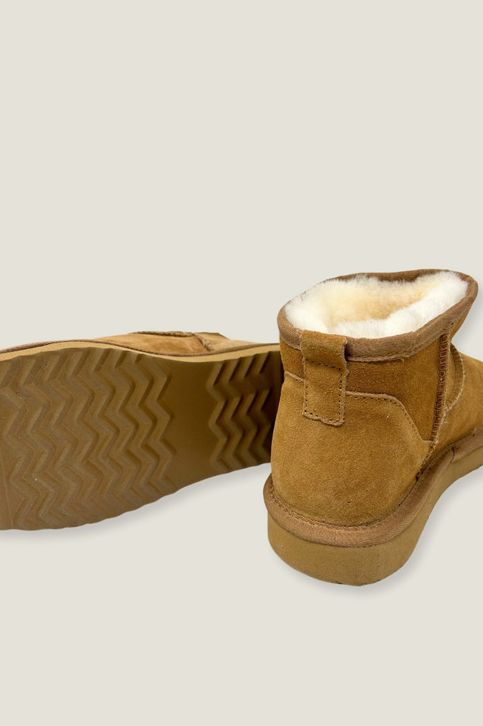 Aspiga LUCKY BEAR Mini Sheepskin Boot