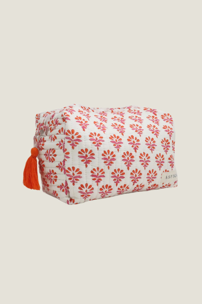 Aspiga Medium Wash Bag