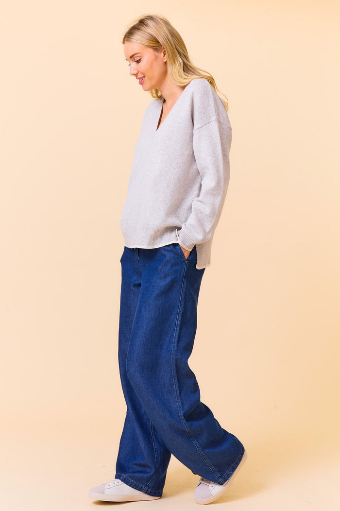 Aspiga Merino Wool V-Neck Jumper