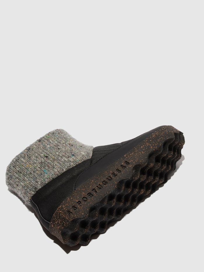 Asportuguesas Round Toe Boots CLOSE BLACK