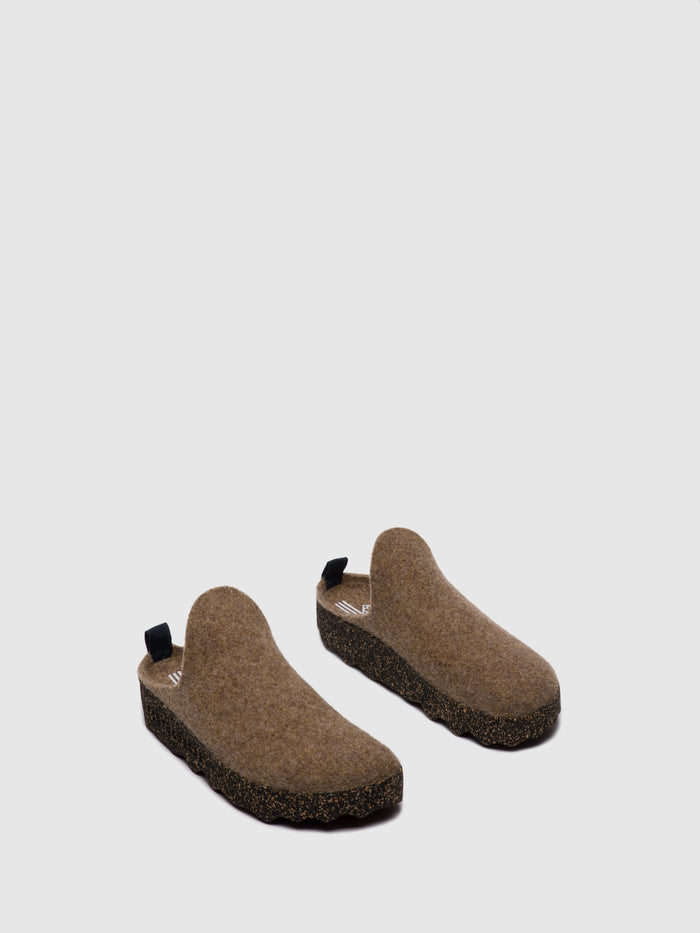 Asportuguesas Round Toe Mules COME Taupe