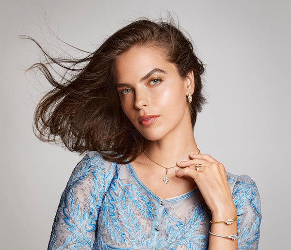 Asprey Woodland Single Oak Leaf Bangle In 18ct Yellow Gold With Diamonds