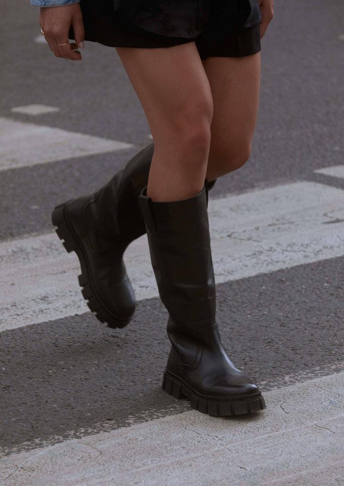 asra Kiky Black Pull on Boot