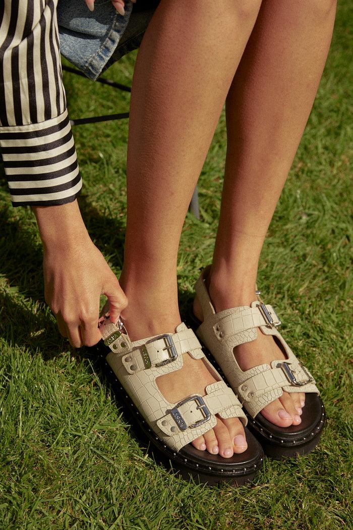 Asra Sami - Rice White Croc Leather Sandal With Double Buckle