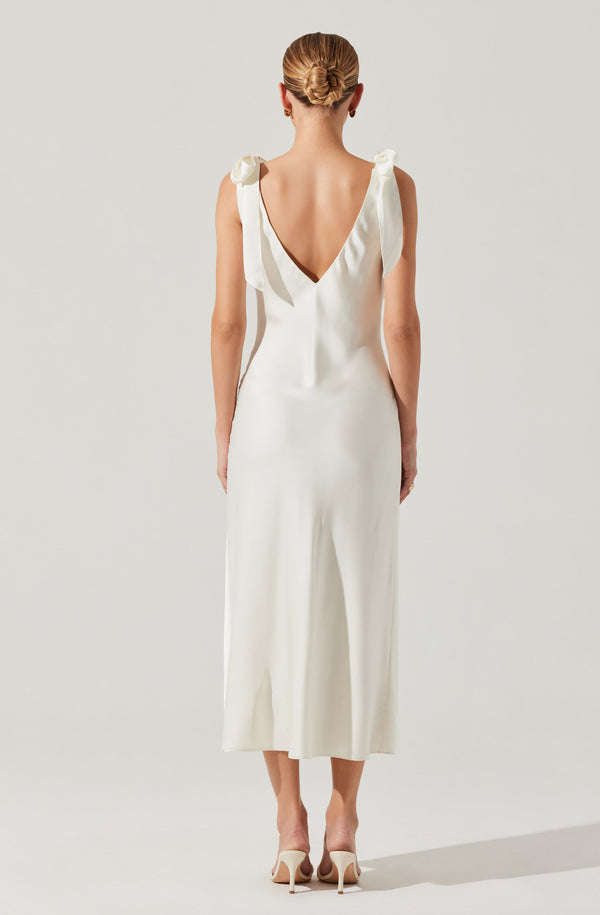 Astr The Label Allexina Satin Midi Dress