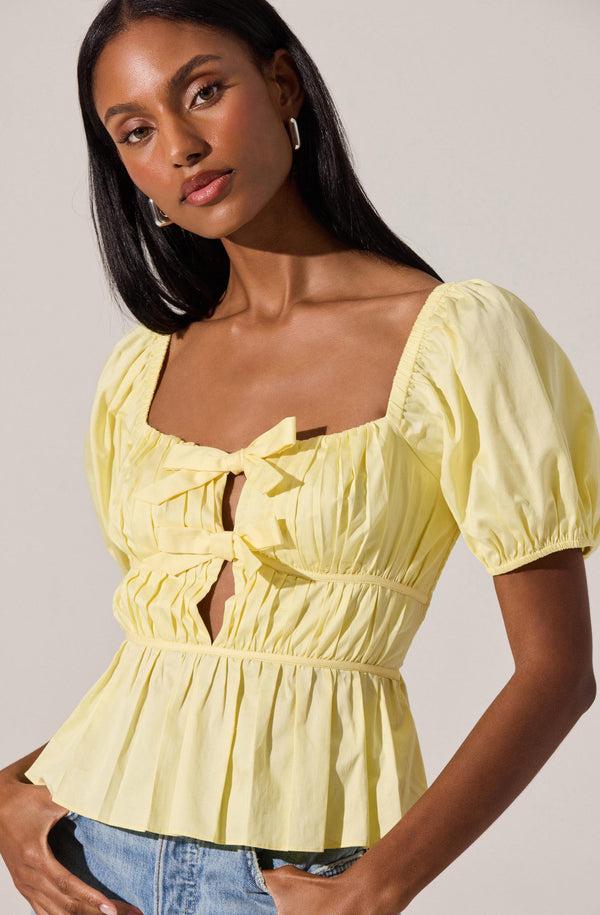 Astr The Label Bow Front Peplum Top
