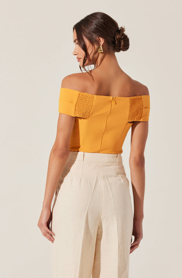 Astr The Label Catherine Twist Off Shoulder Top
