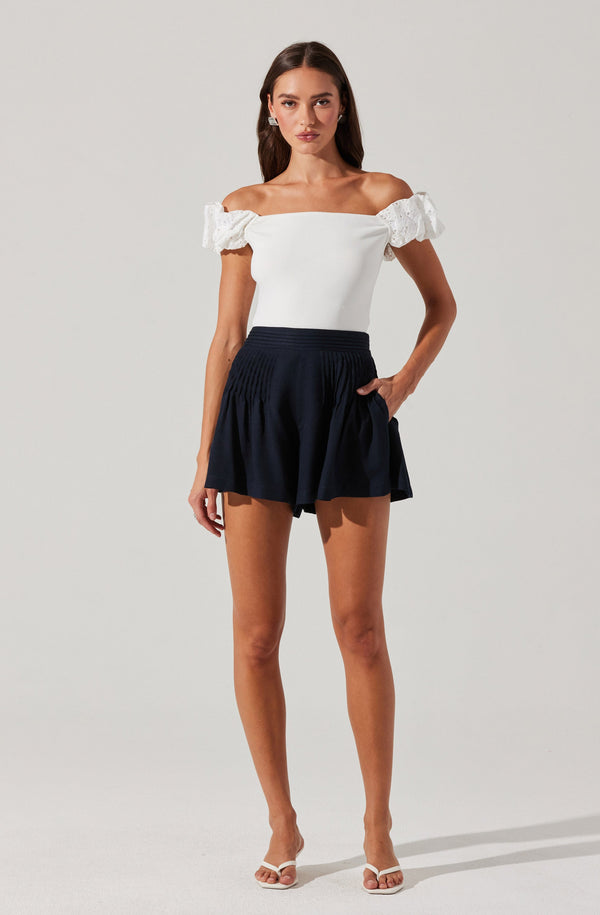 Astr The Label Ciro Linen-Blend Shorts