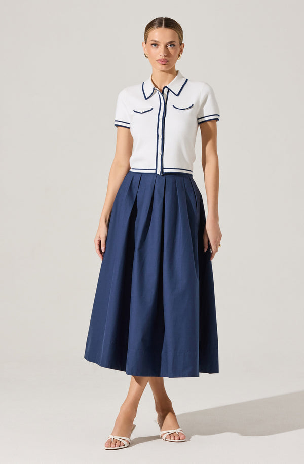 Astr The Label Contrast Trim Cropped Sweater