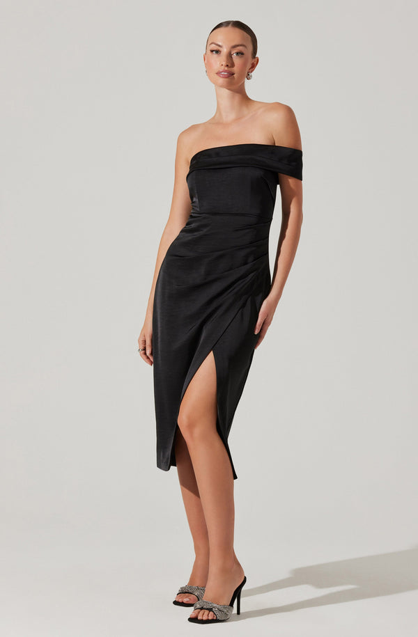 astr the label Gwyneria Off Shoulder Midi Dress