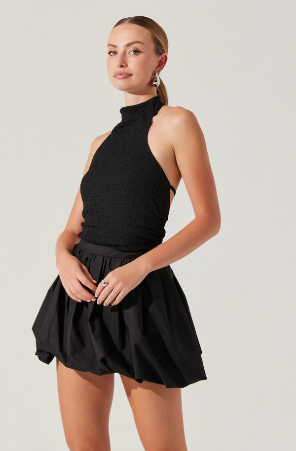 Astr The Label Gwyneth Textured Halter Neck Top