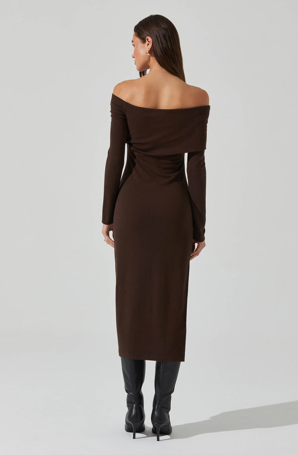 Astr The Label Jada Off Shoulder Midi Dress