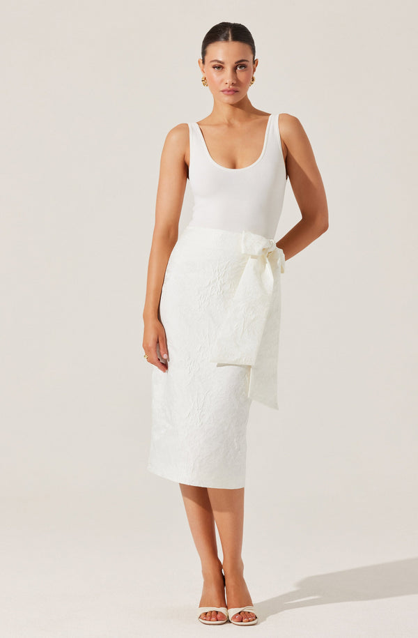 Astr The Label Jazmine Floral Jacquard Midi Skirt