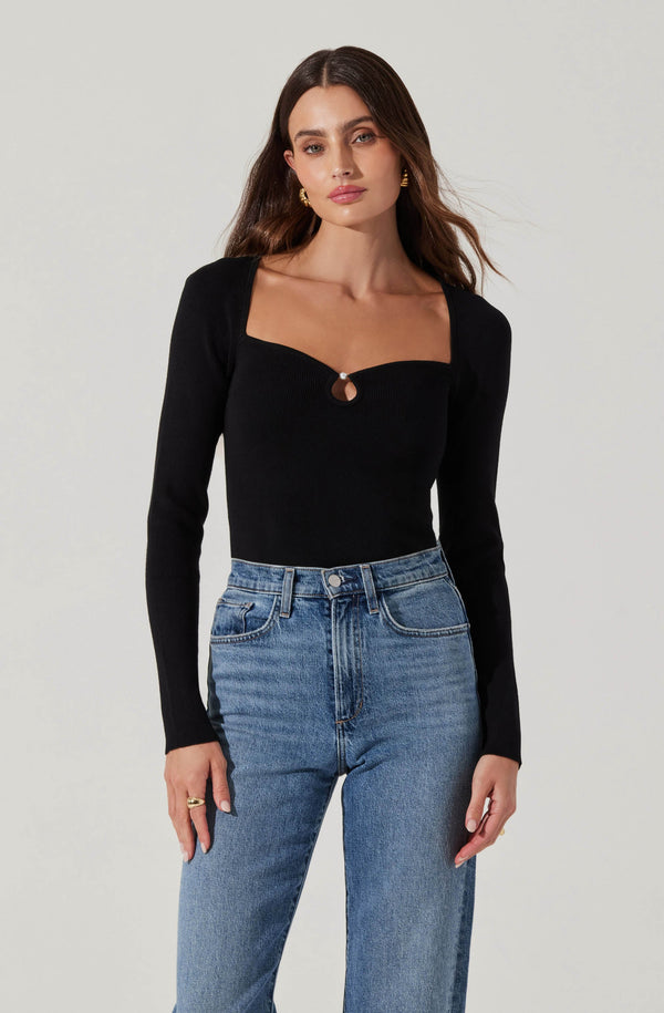 astr the label Pearl Detail Fine Knit Sweater