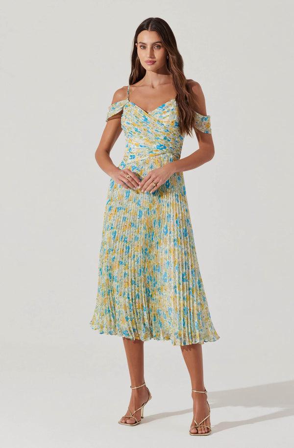 Astr The Label Pleated Cold Shoulder Midi Dress