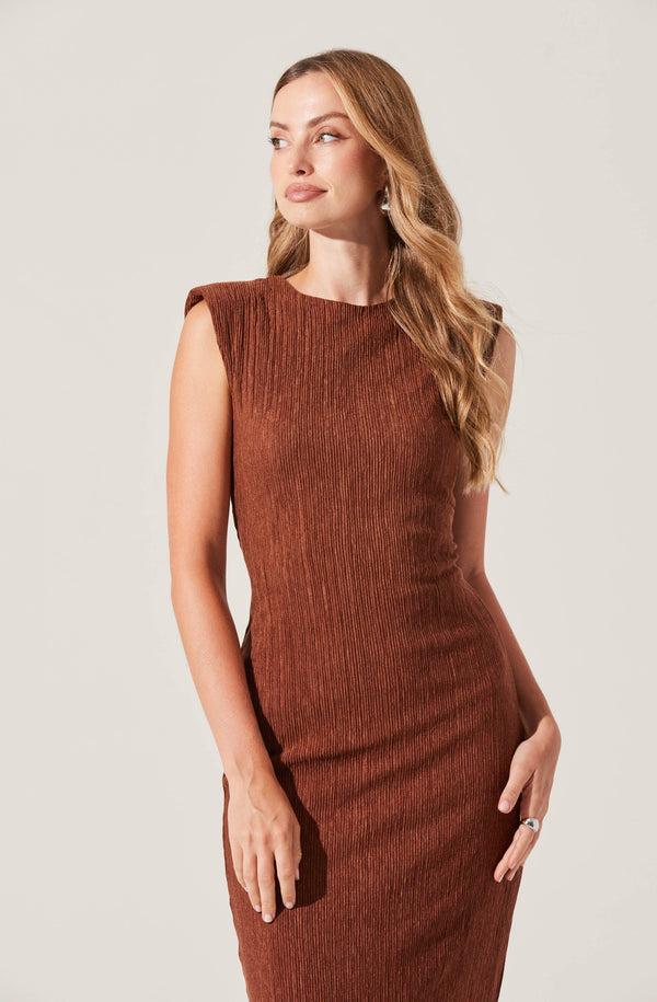 Astr The Label Plisse Straight Neck Midi Dress