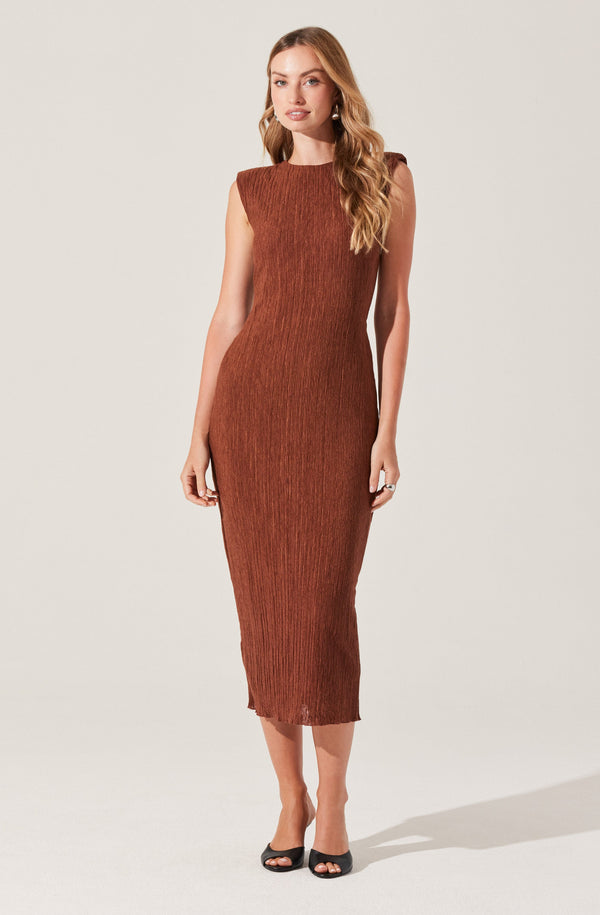 Astr The Label Plisse Straight Neck Midi Dress