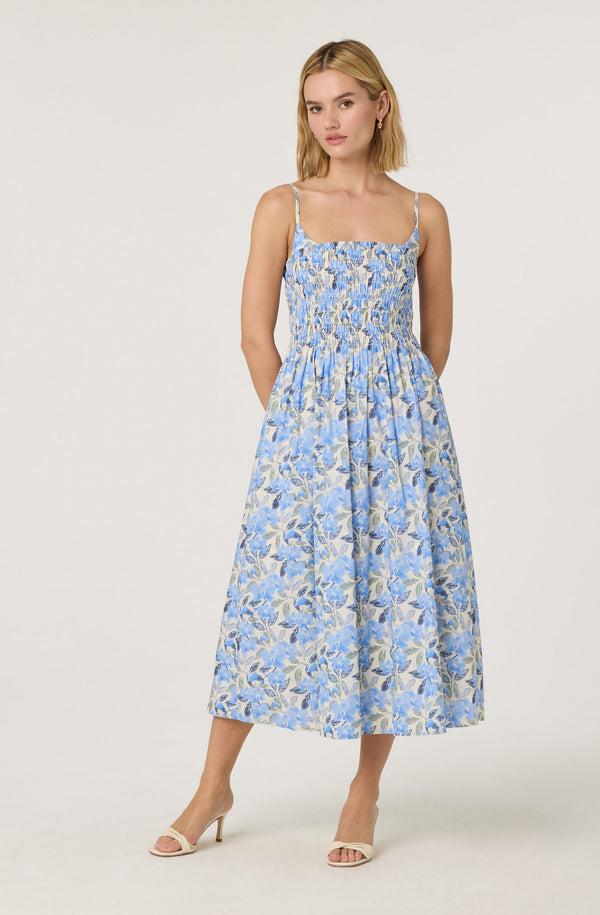 Astr The Label Smocked Floral Midi Dress