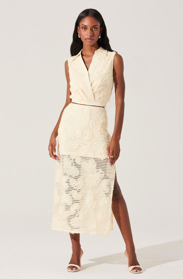 astr the label Sol Textured Floral Knit Midi Skirt