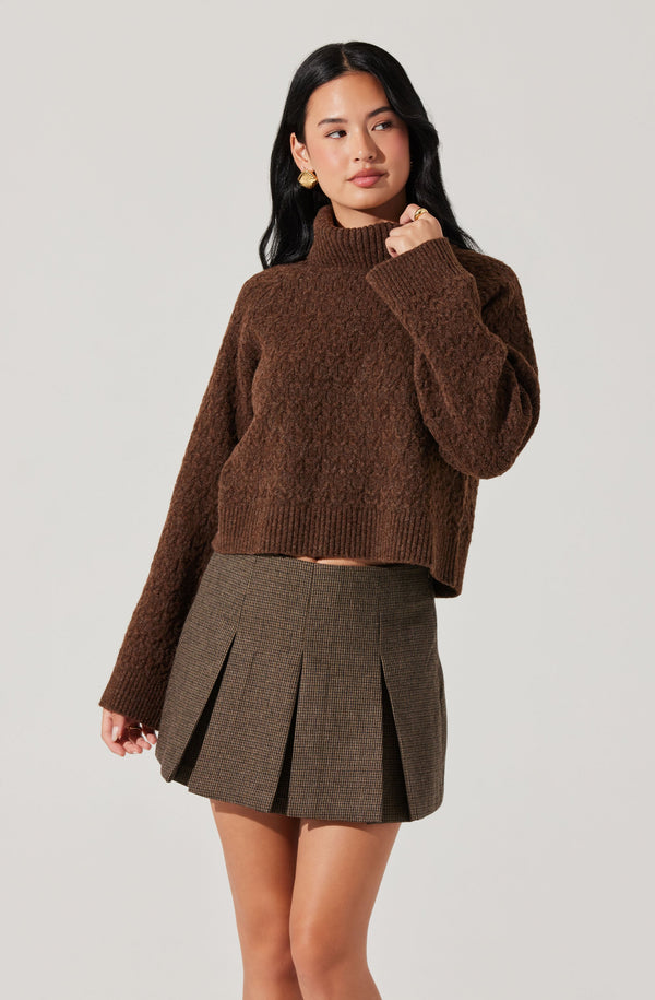 Astr The Label Textured Boxy Turtleneck Sweater
