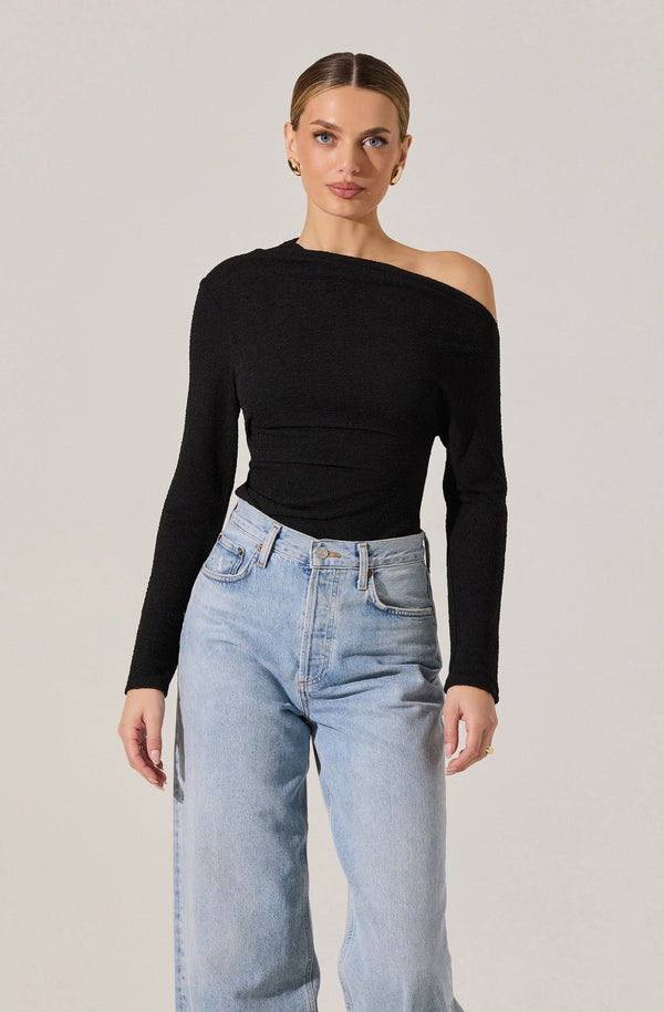 Astr The Label Textured Off Shoulder Top