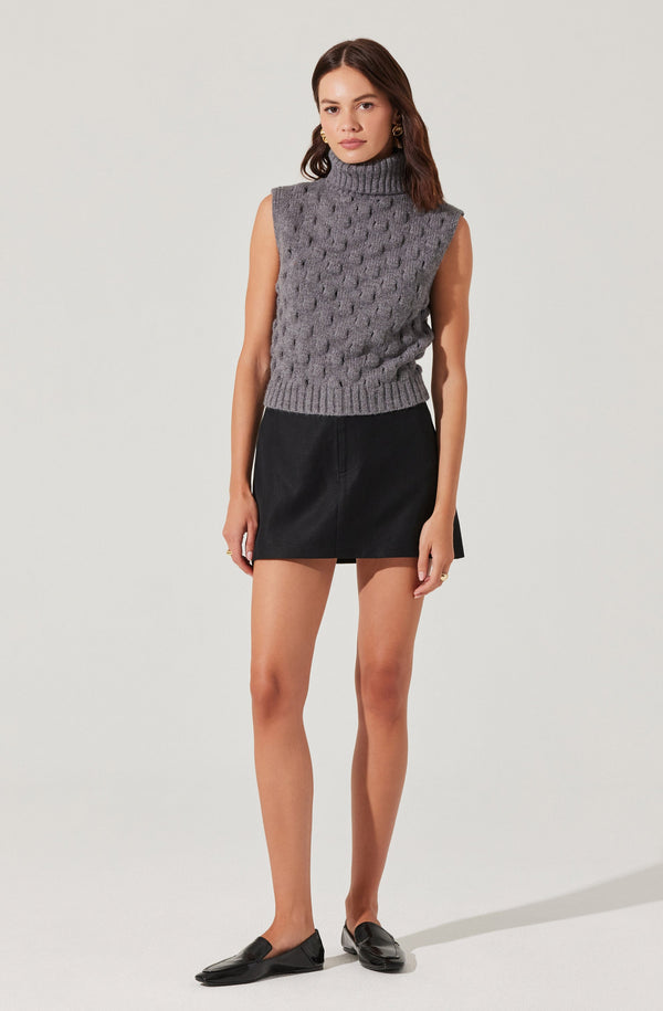 Astr The Label Textured Turtleneck Sweater Vest