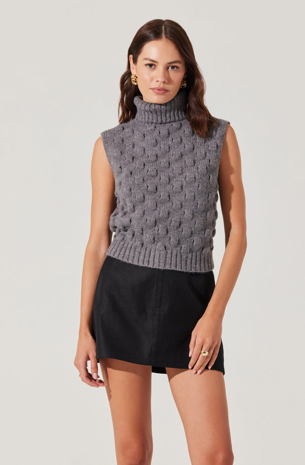 astr the label Textured Turtleneck Sweater Vest
