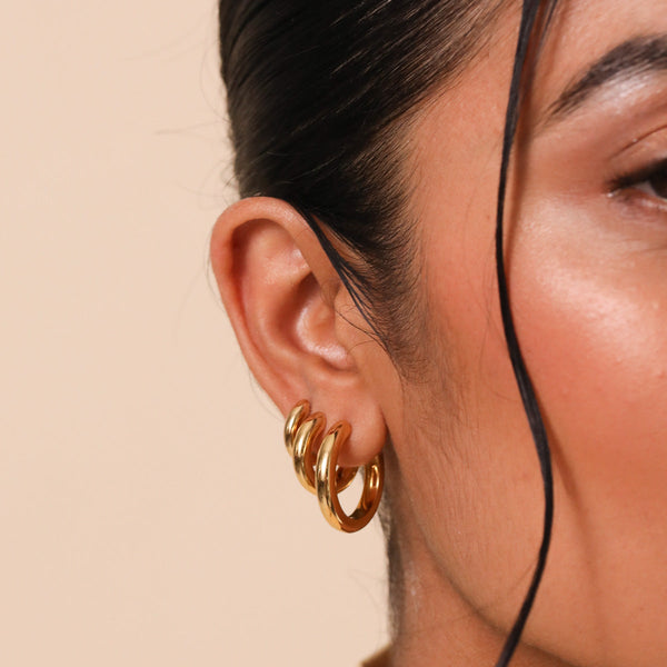 Astrid & Miyu Bold Large Hoops In Gold